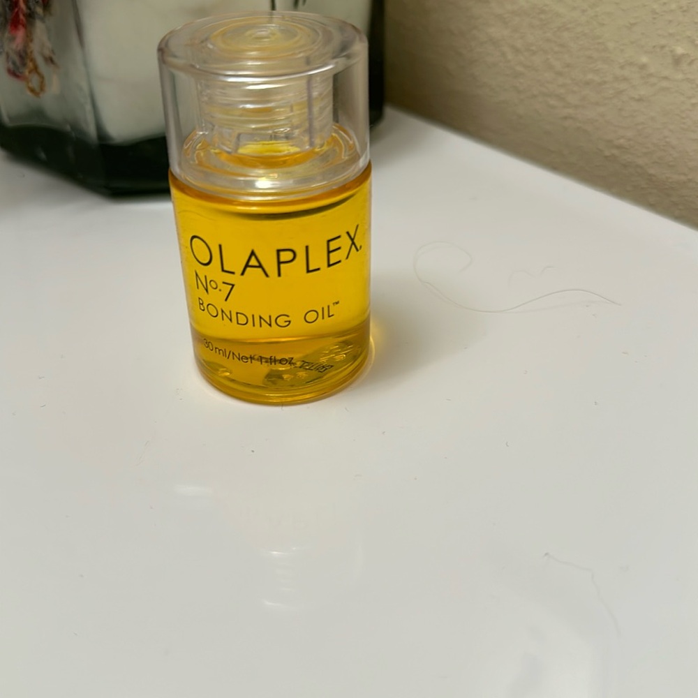 New Olaplex no7 Bonding Oil